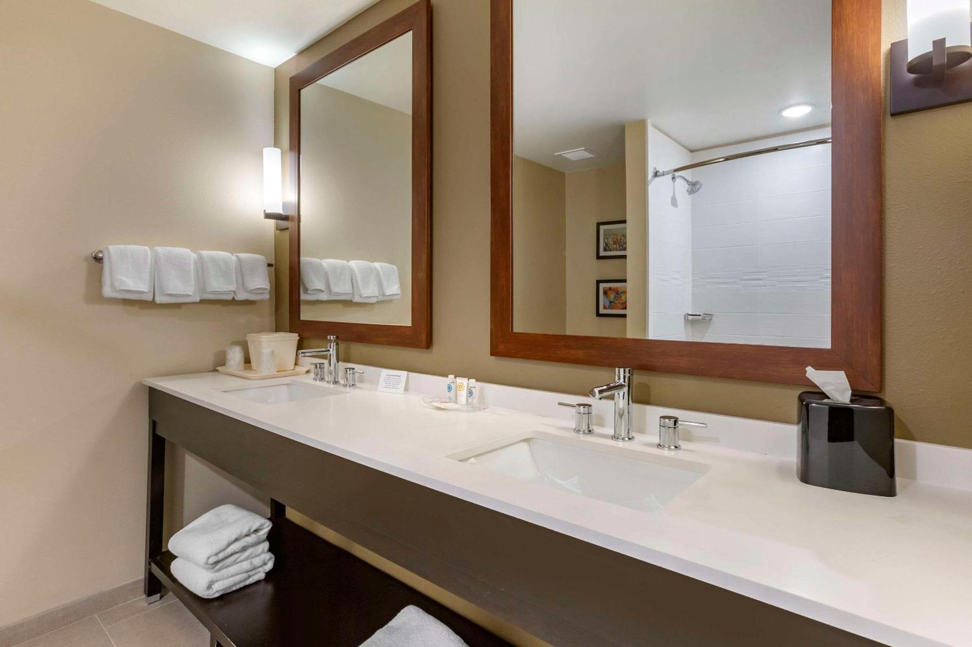 Comfort Suites Albuquerque Airport Zewnętrze zdjęcie