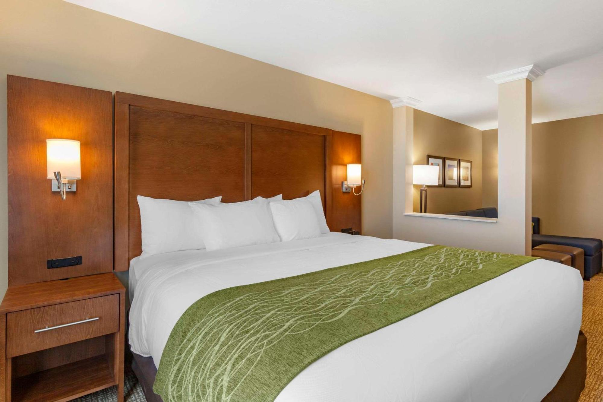 Comfort Suites Albuquerque Airport Zewnętrze zdjęcie