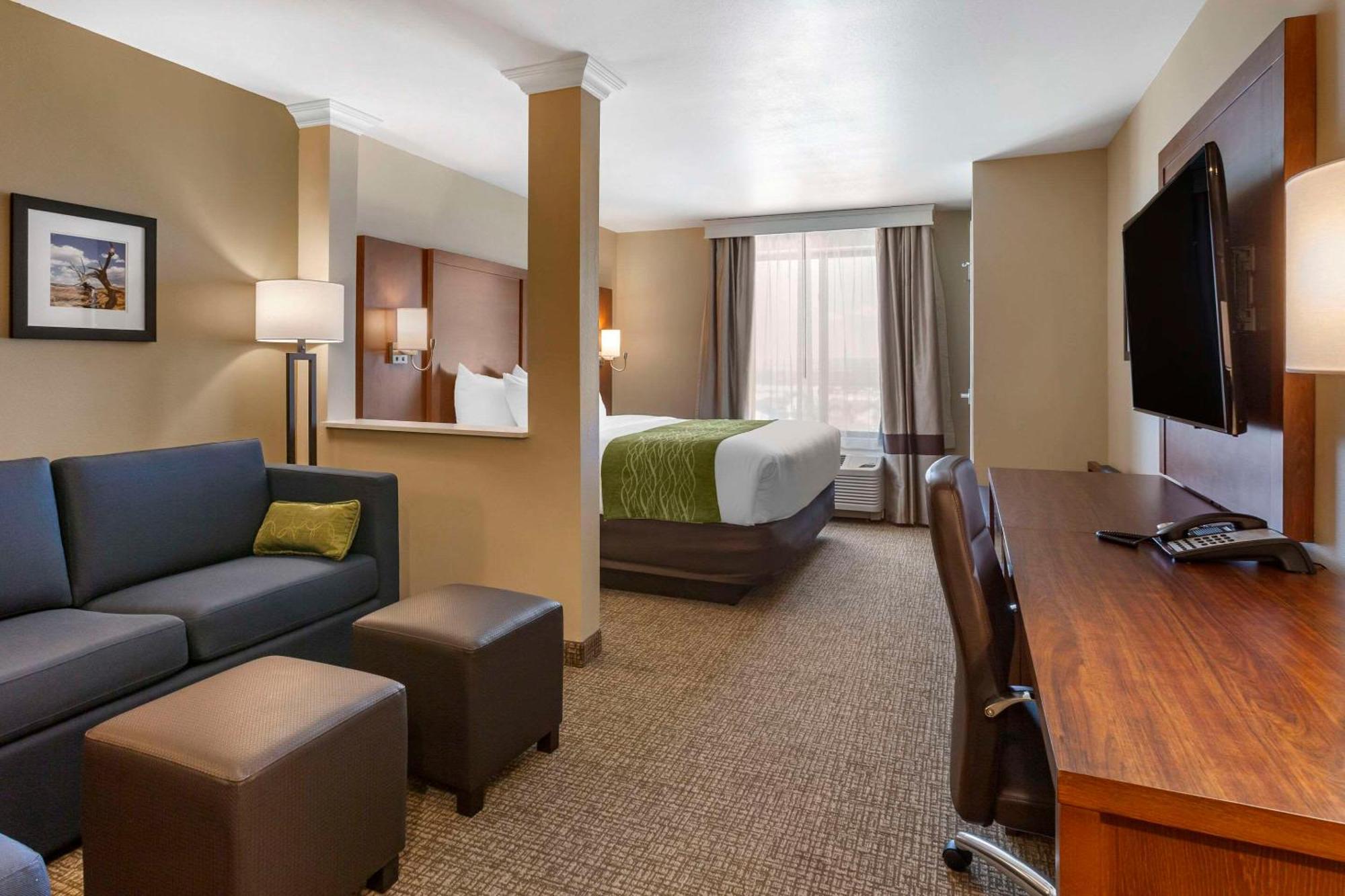 Comfort Suites Albuquerque Airport Zewnętrze zdjęcie