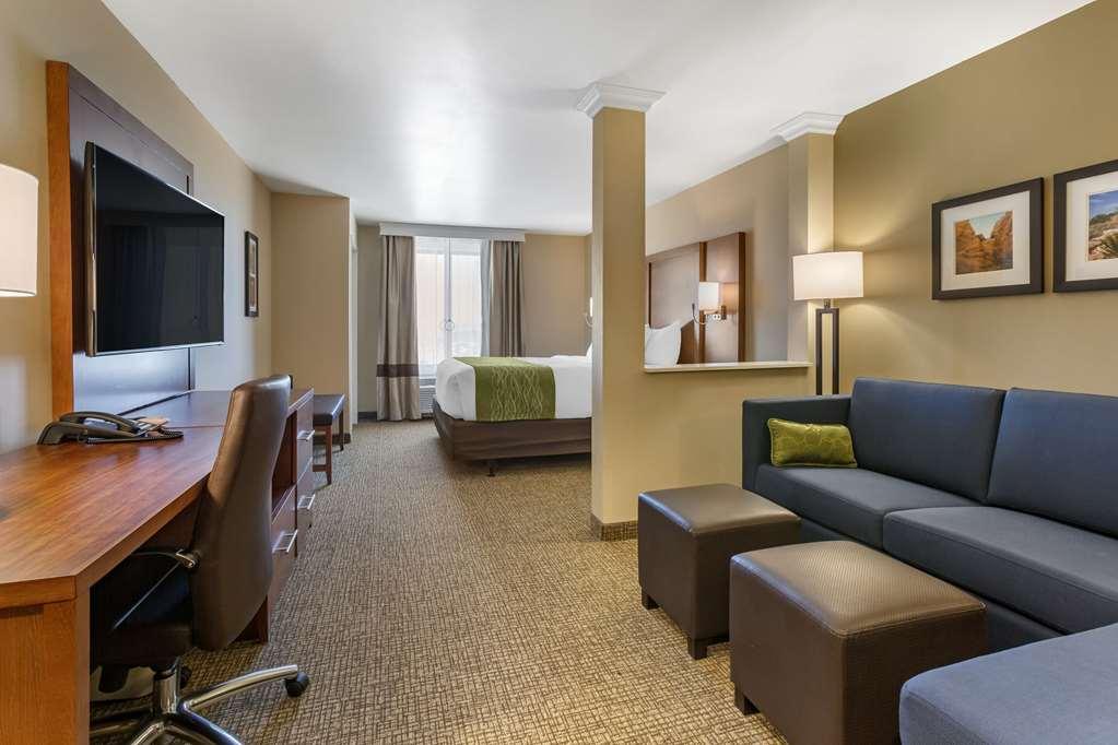 Comfort Suites Albuquerque Airport Pokój zdjęcie